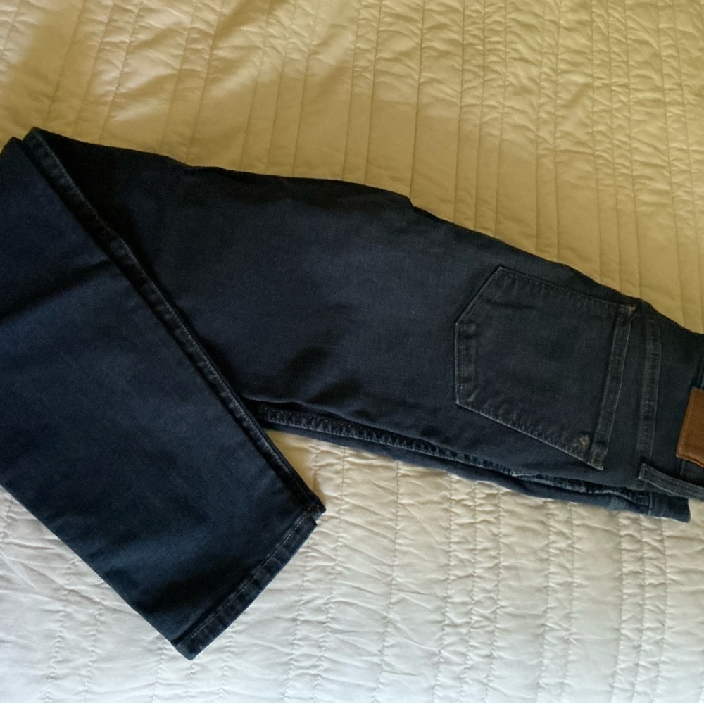 Madewell Womans Deep Indigo Straight Jeans